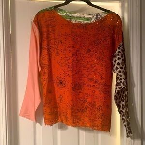 EUC La Prestic Ouiston printed long sleeve silk blouse